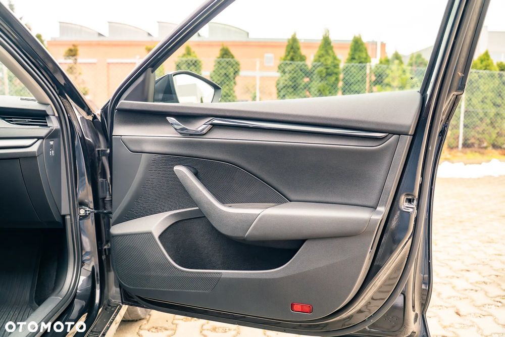 Skoda Octavia 2.0 TDI Ambition - 18