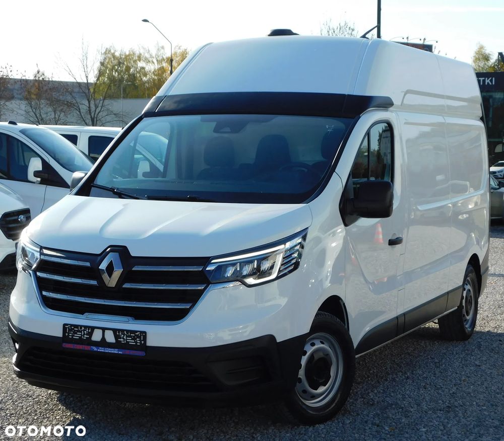 Renault Trafic - 1
