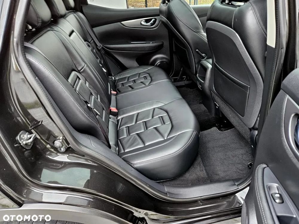 Nissan Qashqai 1.3 DIG-T Tekna DCT - 23