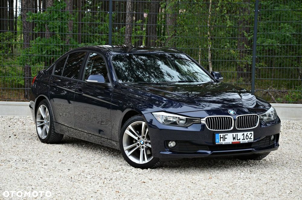 BMW Seria 3 318d Blue Performance Sport Line - 2