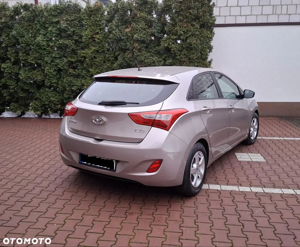 Hyundai i30 1.4 Comfort - 10