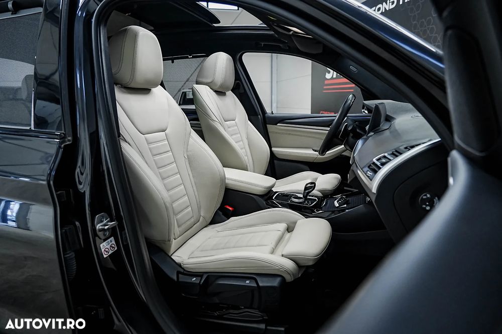 BMW X3 30e xDrive AT PHEV - 24