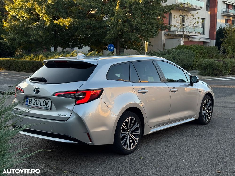 Toyota Corolla 1.8 HSD Exclusive - 12