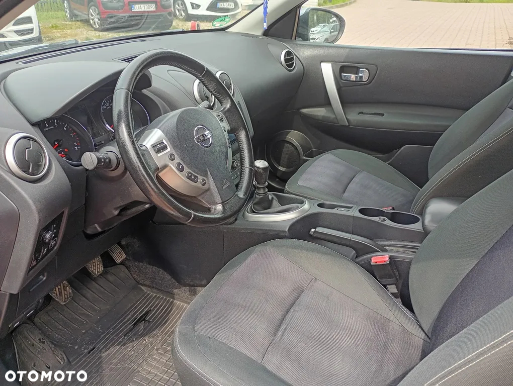 Nissan Qashqai - 9