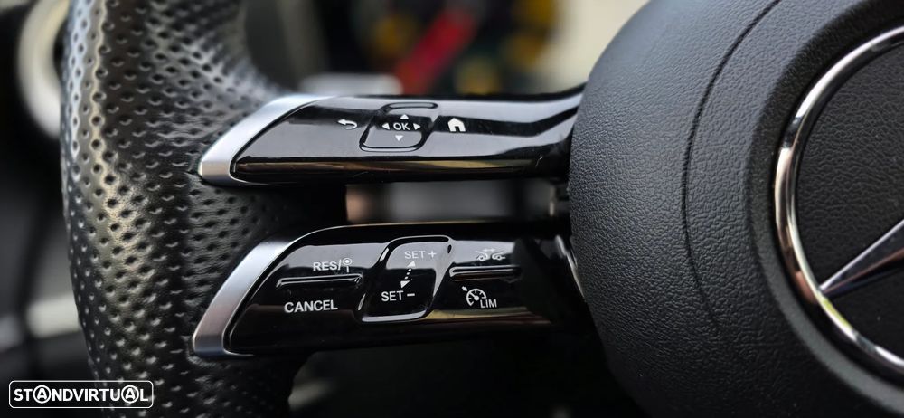 Mercedes-Benz E 300 de 4Matic 9G-TRONIC AMG Line - 35