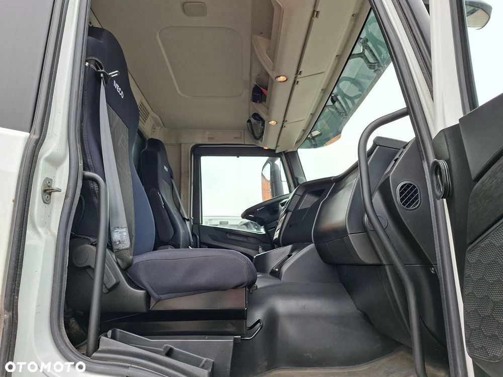 Iveco X - Way 480 8X4 - 31
