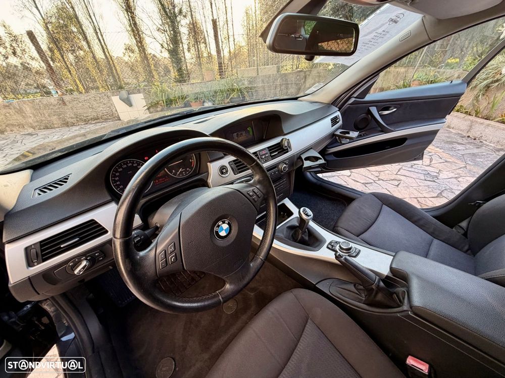 BMW 320 - 15