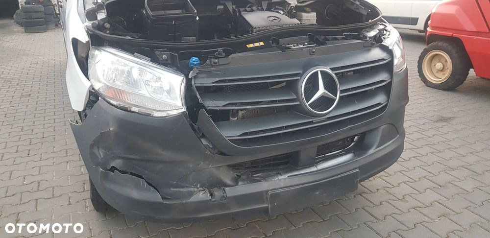Mercedes-Benz Sprinter - 27