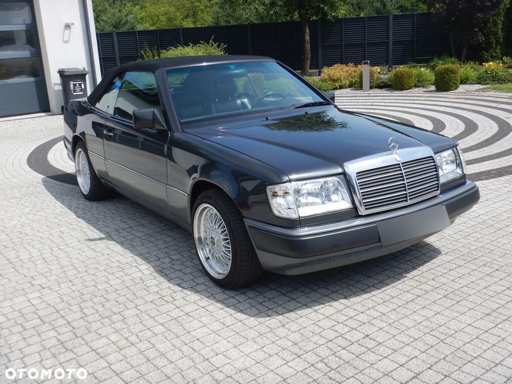Mercedes-Benz W124 (1984-1993) - 23
