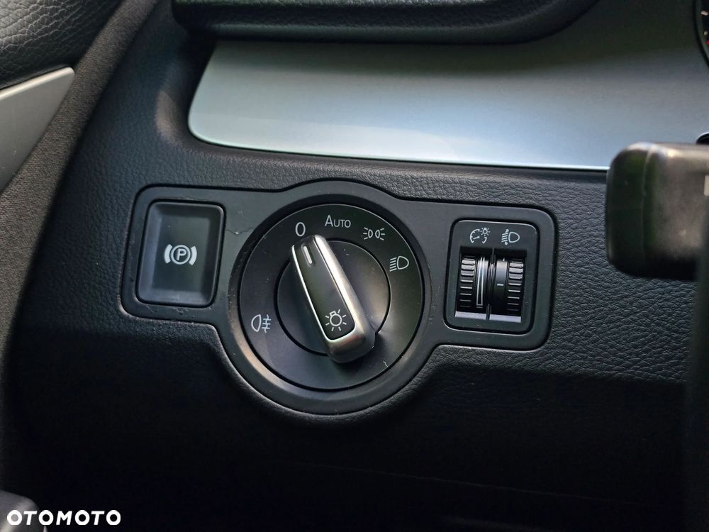 Volkswagen Passat CC 2.0 TDI BlueMotion Technology - 28