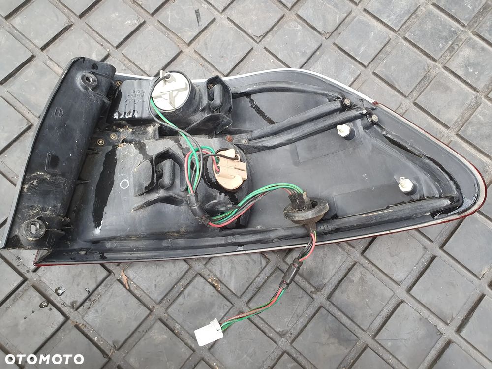 LAMPA TYLNA PRAWA MAZDA 626 53-07001L EUROPA - 3