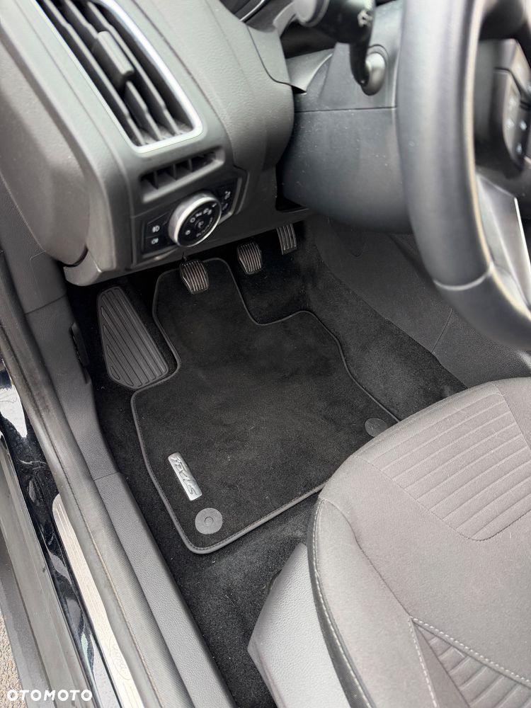 Ford Focus 1.0 EcoBoost Titanium ASS - 18