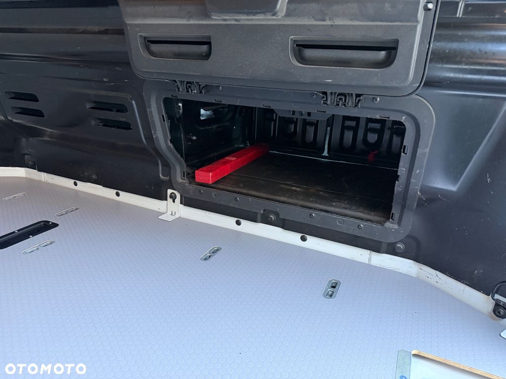 Renault Trafic - 22