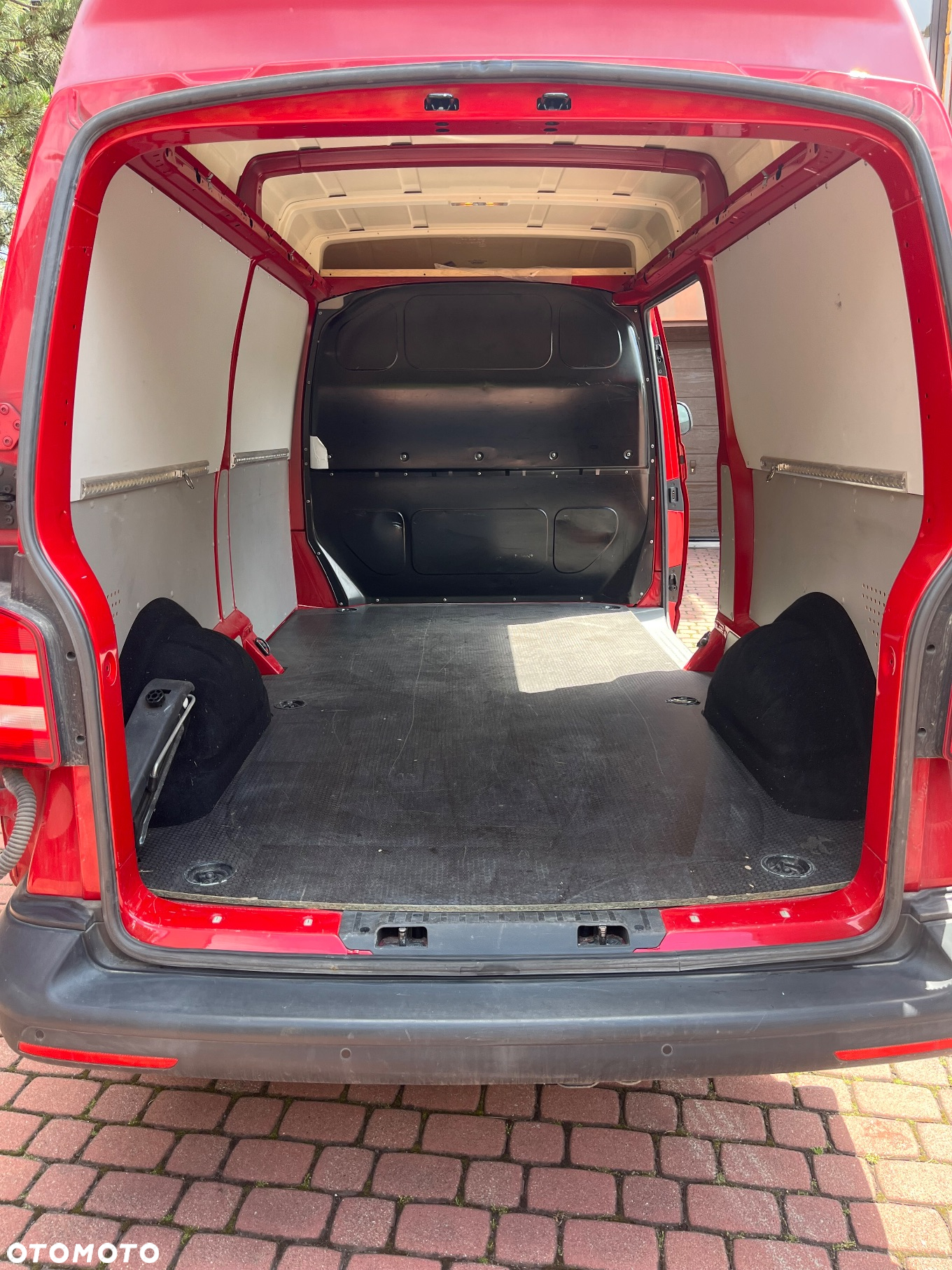 Volkswagen Transporter T5 TDI L2H2 - 7