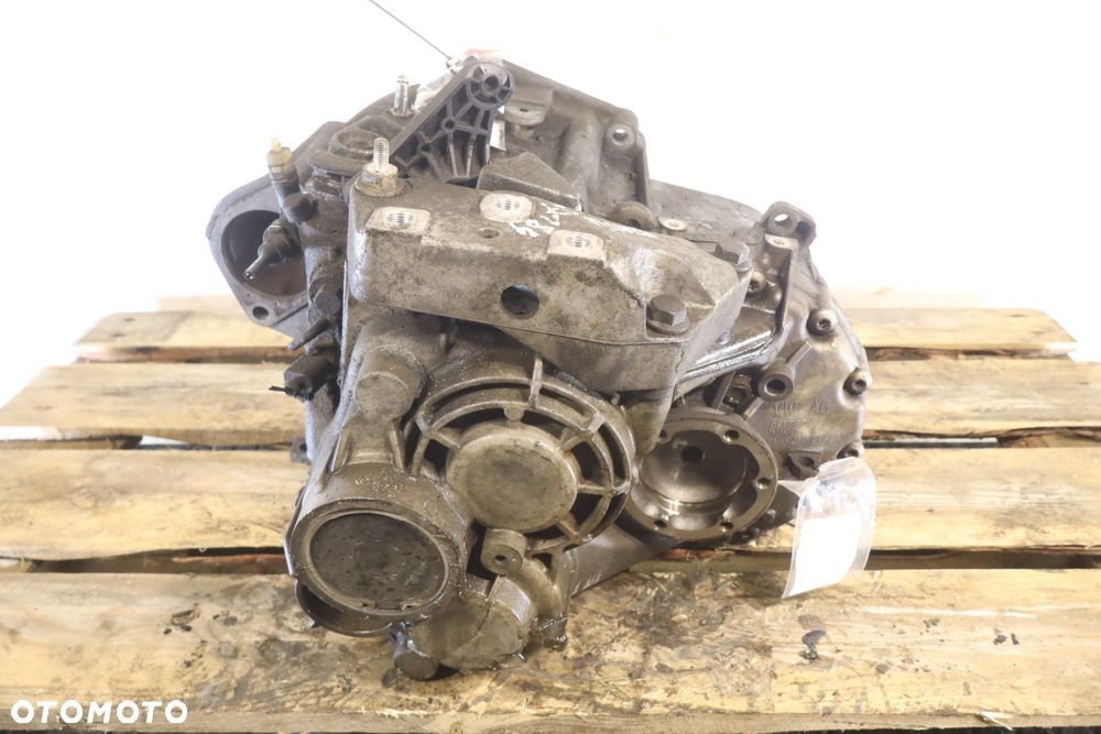 SKRZYNIA BIEGÓW 6 BIEGOWA SKODA OCTAVIA II LIFT 2.0TDI KXX - 2