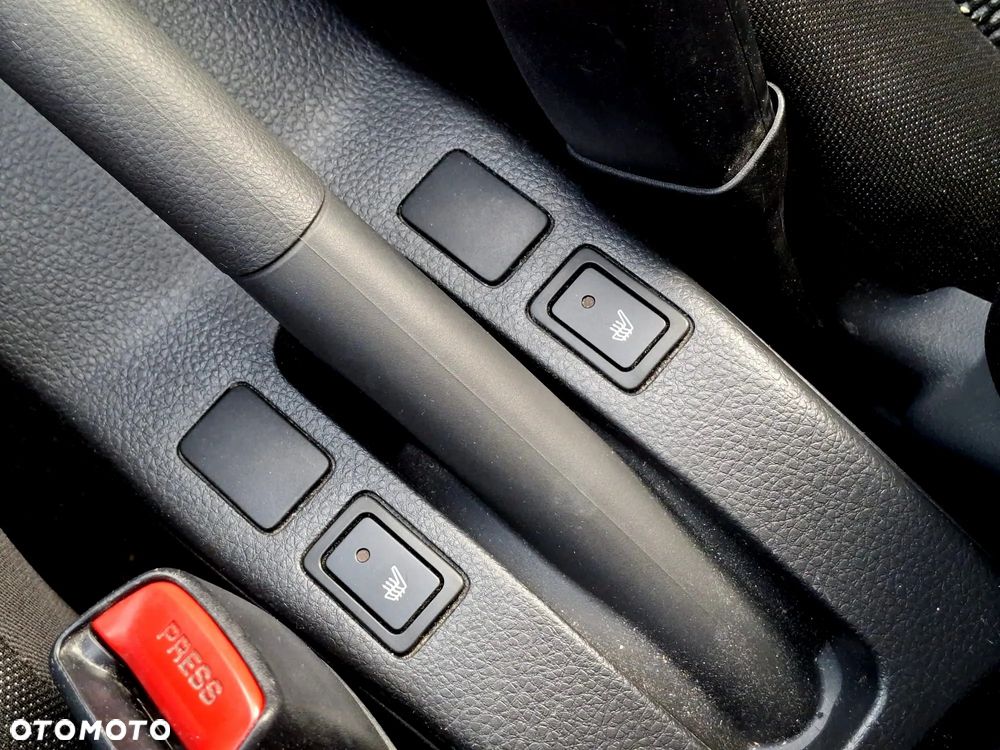 Suzuki SX4 1.6 GS / Premium - 23
