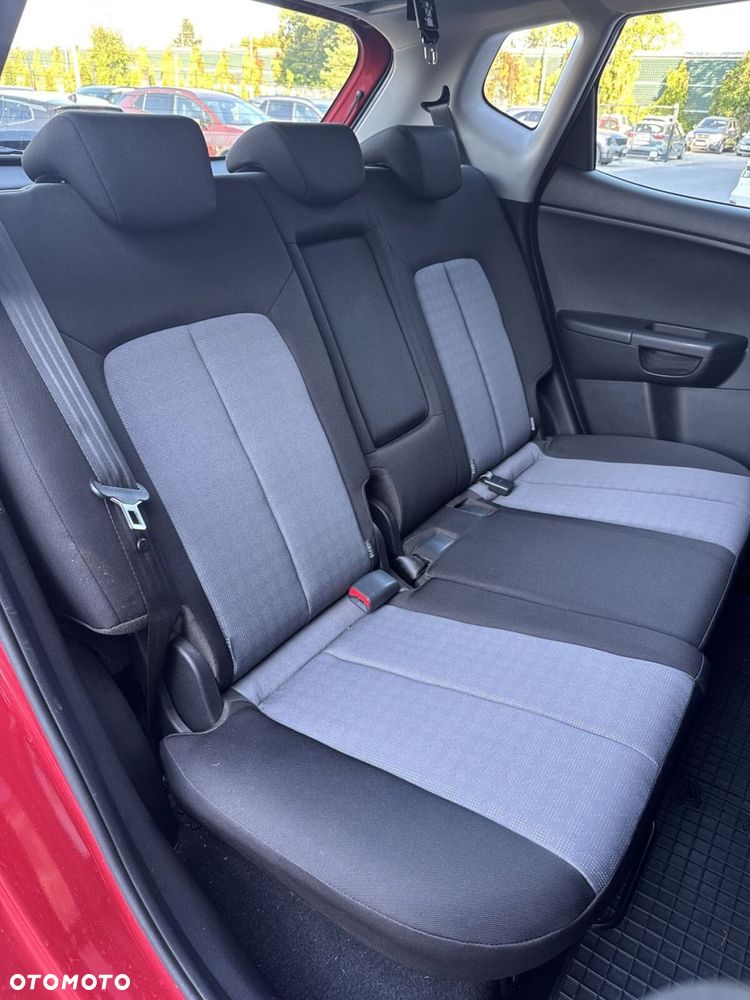 Kia Venga 1.6 M - 26