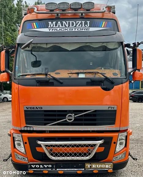 Volvo FH460 6x2 TANDEM GLOB XXL I-SHIFT JUMBO OŚ PODNOSZONA 2xALUTANK STANDKLIMA XENONY SKÓRA LODÓWKA ORUROWANIE Z HALOGENAMI ZABUDOWA ALUMINIOWA FIRANKA + PRZYCZEPA TANDEM SCHWARZMULLER FIRANKA ZESTAW PRZESTRZENNY 2013r EEV FULLSERWIS W VOLVO - 3