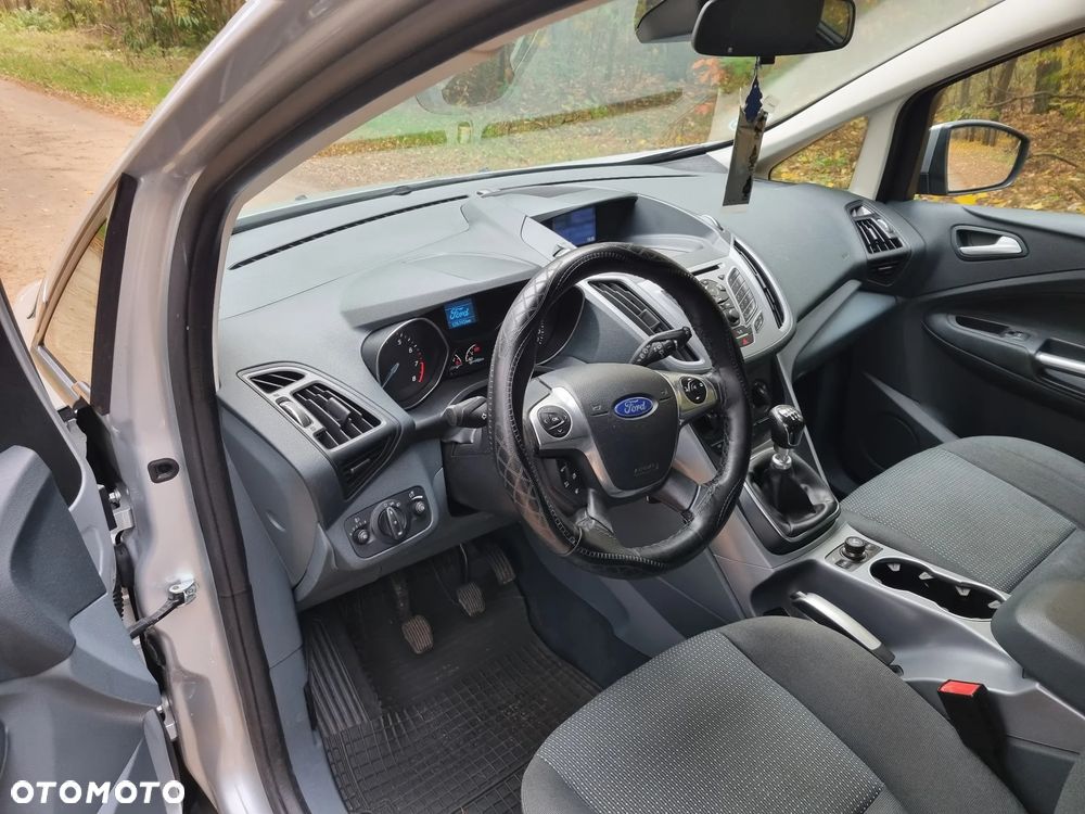 Ford Grand C-MAX - 8