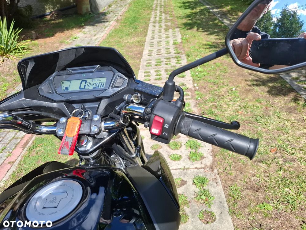 Honda CBF - 11