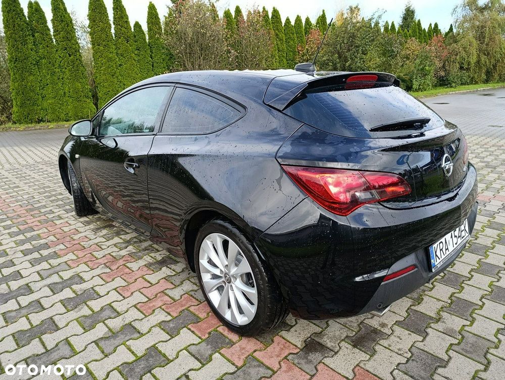 Opel Astra GTC 1.4 Turbo - 7