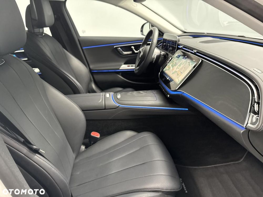Mercedes-Benz Klasa E 300 de PHEV 4-Matic All-Terrain Avantgarde 9G-Tronic - 26