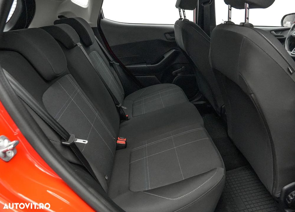 Ford Fiesta 1.1 S&S TITANIUM - 17