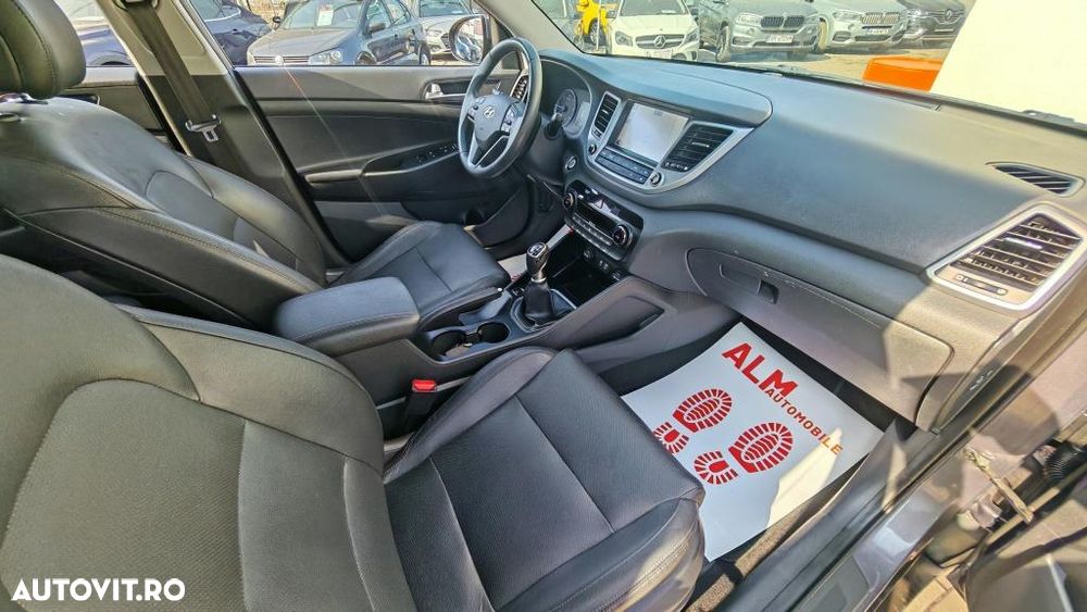 Hyundai Tucson blue 1.7 CRDi 2WD Style - 6