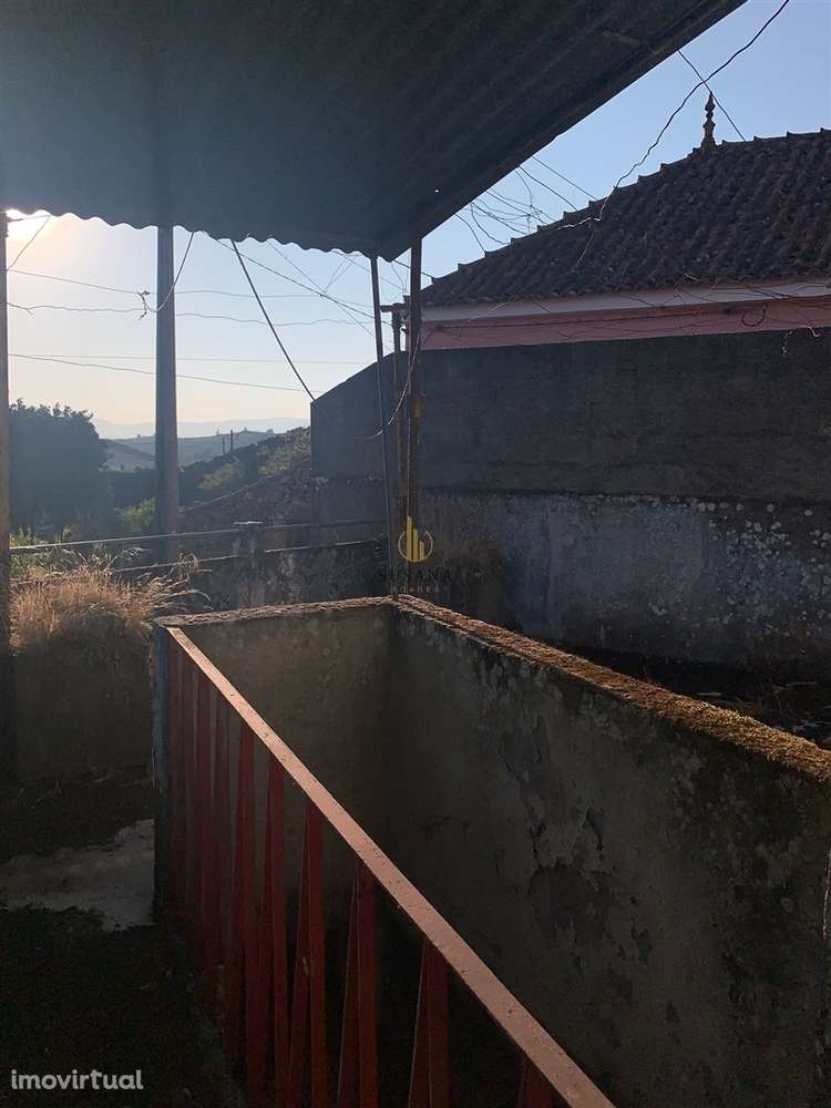 Moradia Devoluta T2 Venda em Bodiosa,Viseu - Grande imagem: 2/32