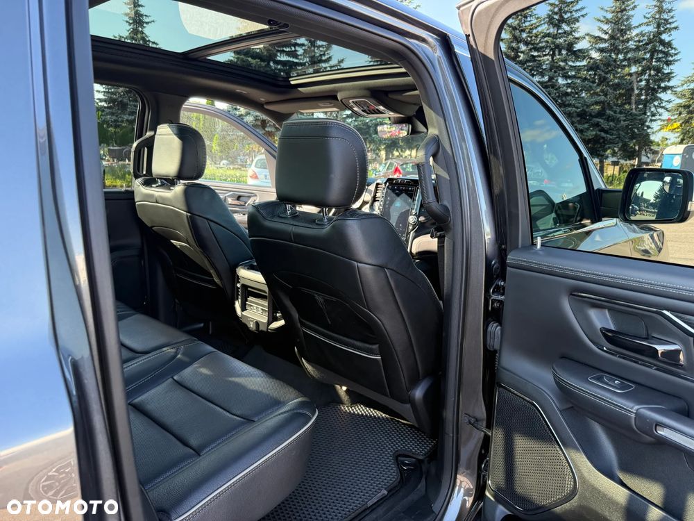 RAM 1500 5.7 Crew Cab Limited - 16