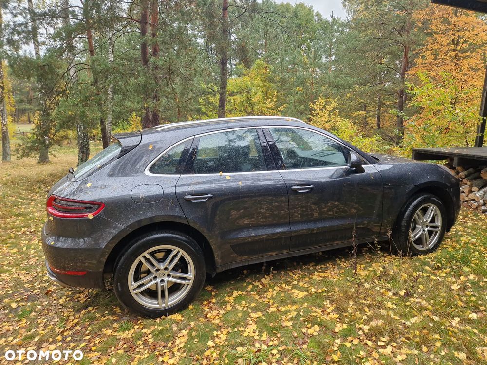 Porsche Macan Standard - 3