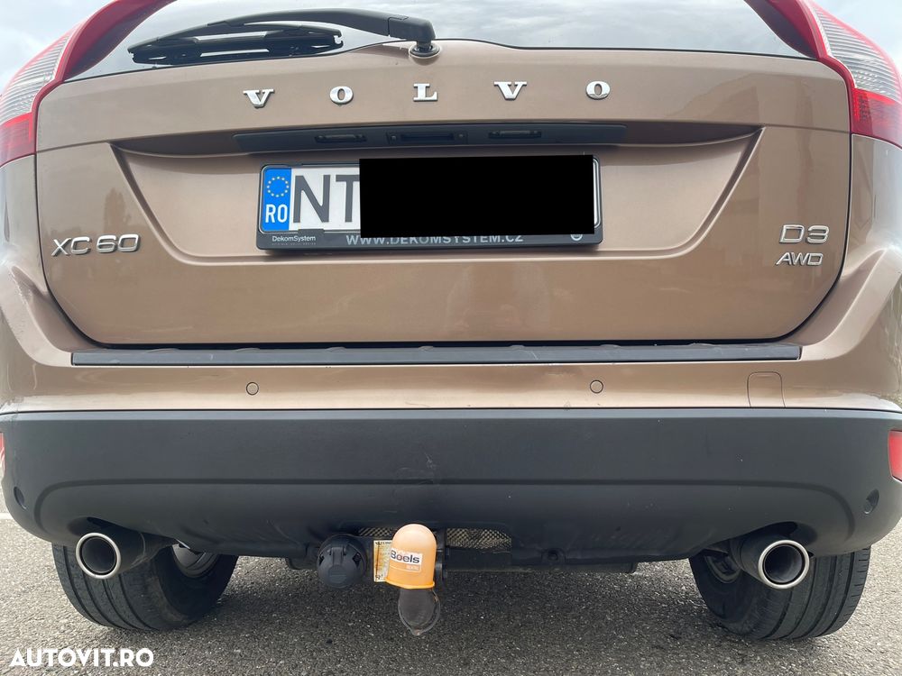Volvo XC 60 D3 AWD Momentum - 3