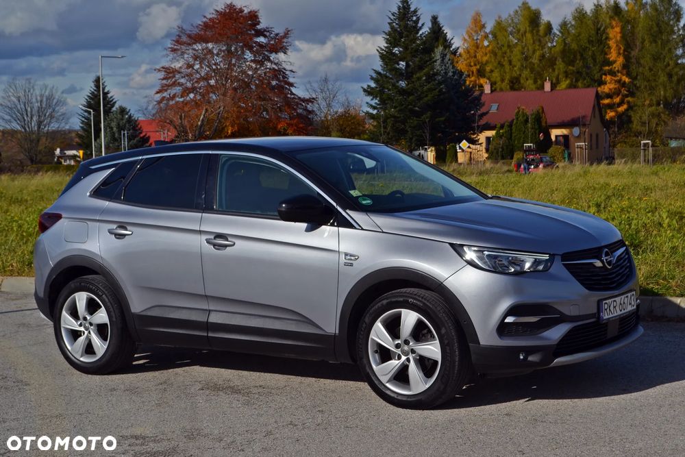 Opel Grandland X 1.2 Start/Stop 120 Jahre - 3