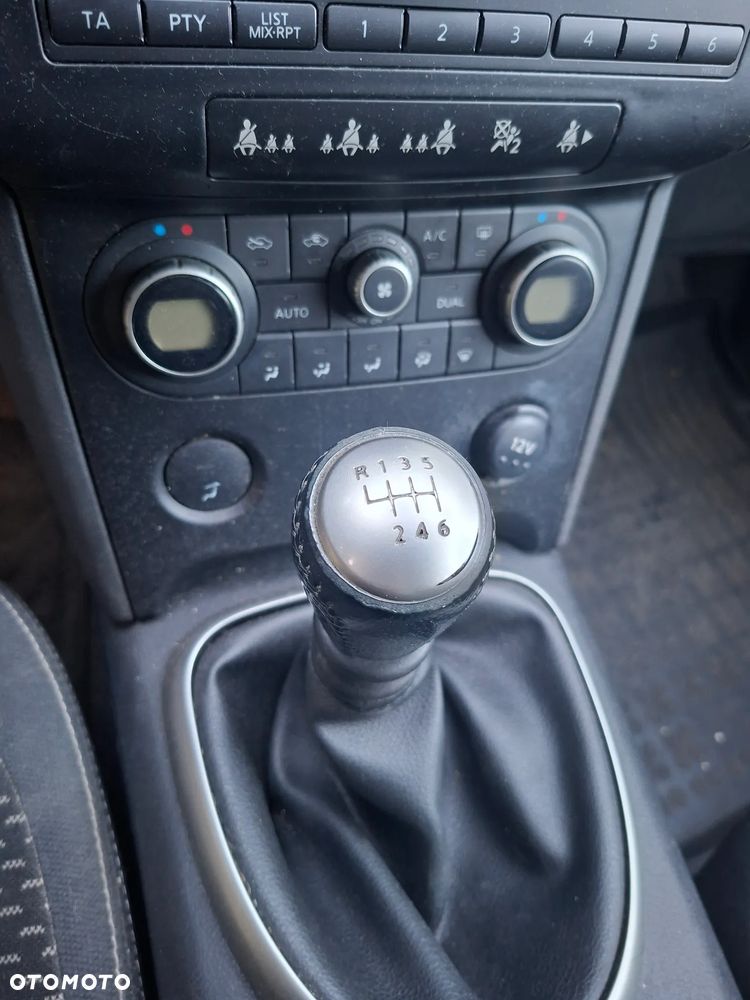 Nissan Qashqai 2.0 Acenta - 8