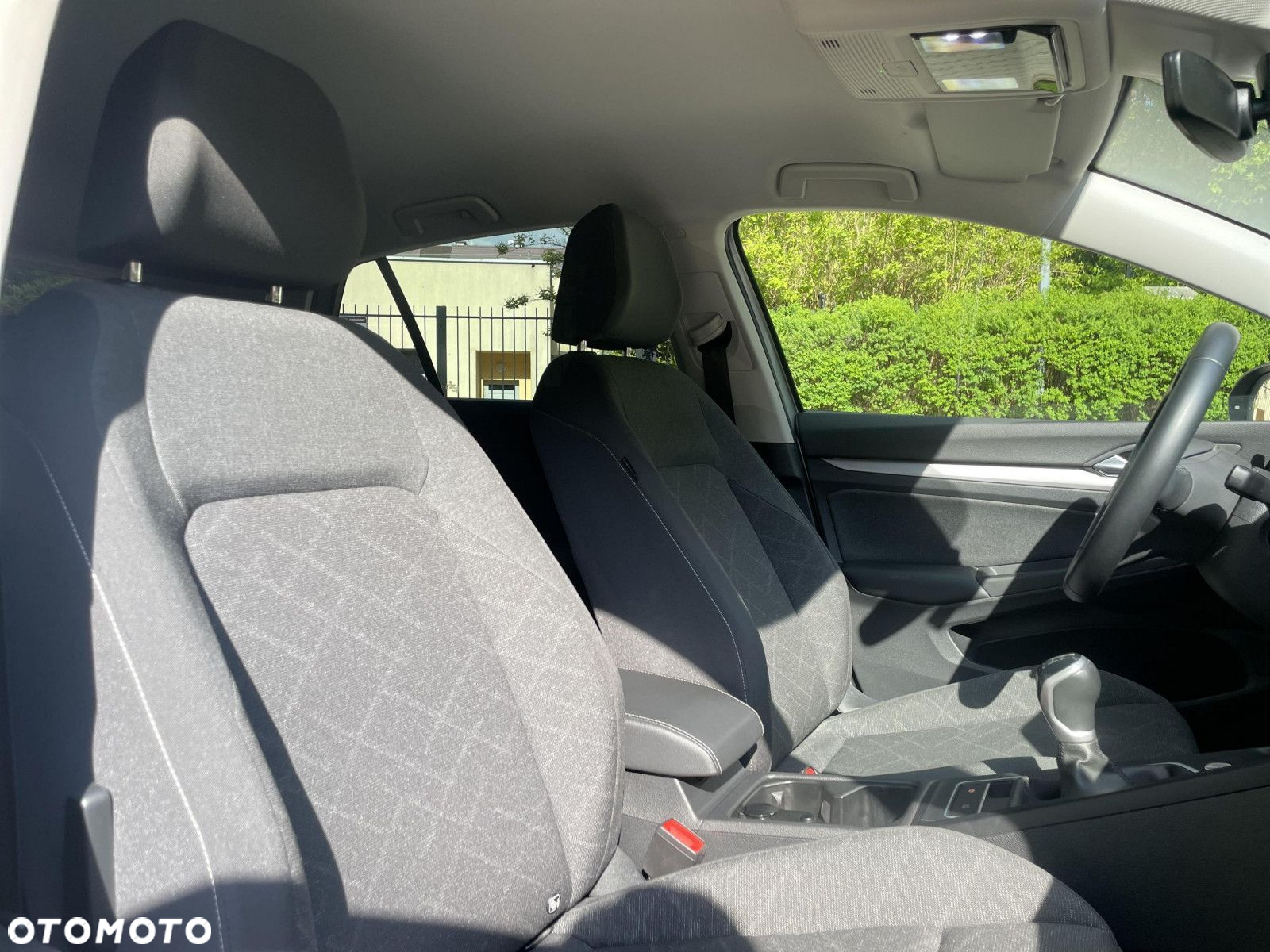 Volkswagen Golf VIII 2.0 TDI Life - 23