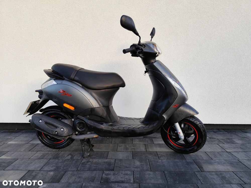 Piaggio ZIP - 8