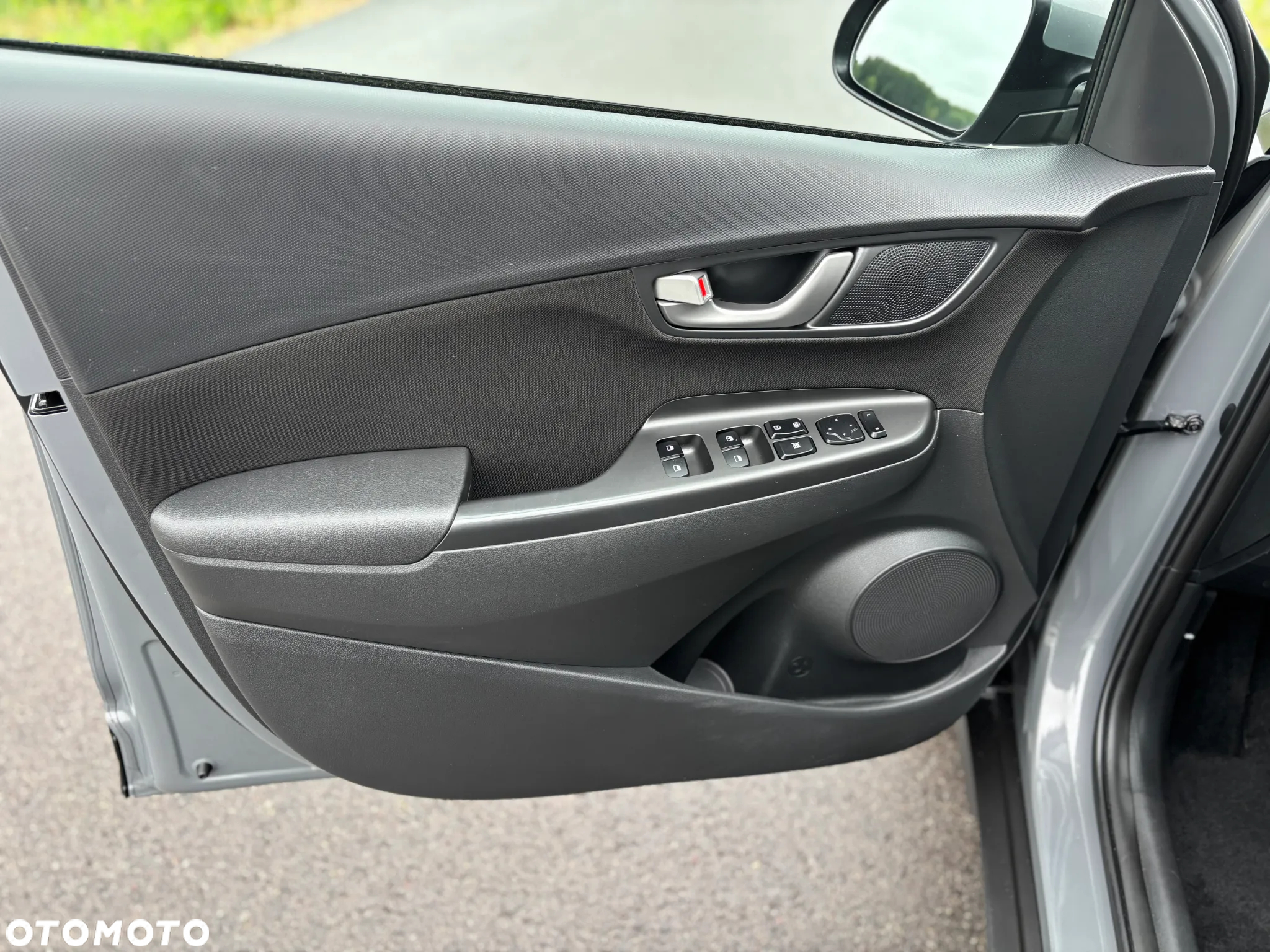 Hyundai Kona 1.6 T-GDI Premium DCT - 12