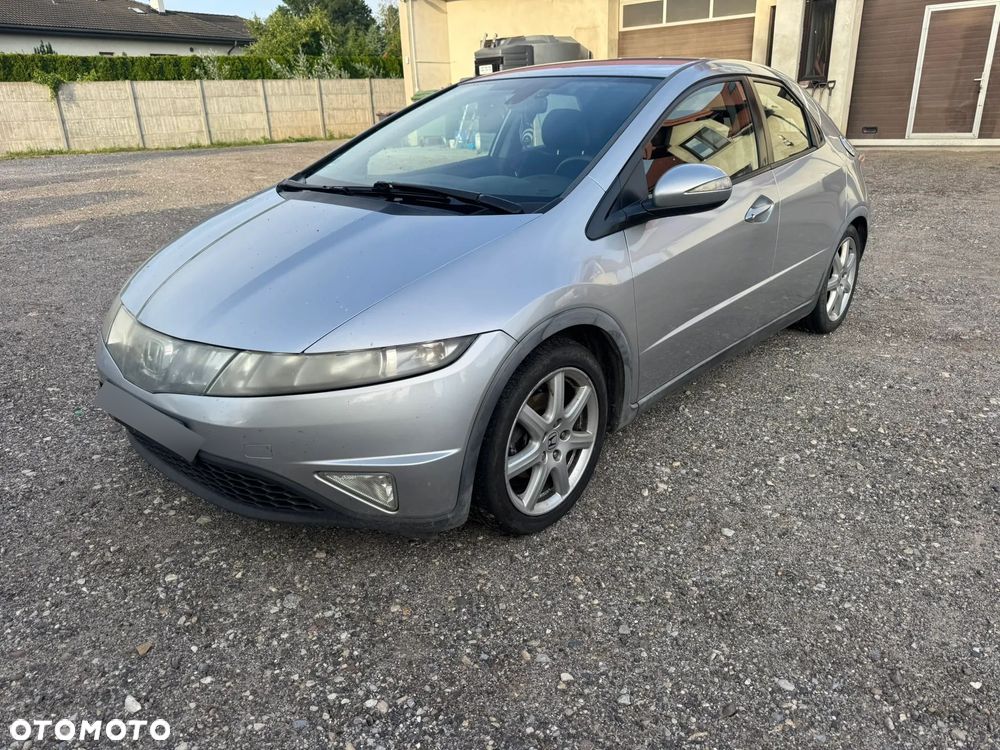 Honda Civic 2.2i-CTDi Comfort - 2