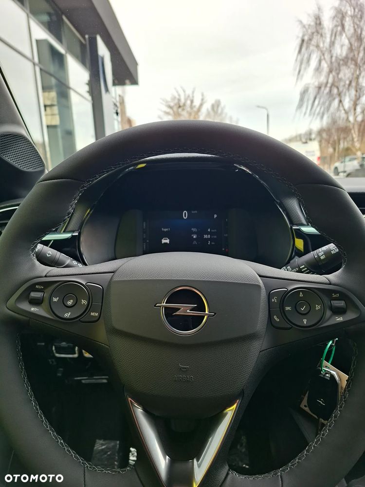 Opel Corsa 1.2 T mHEV Yes 2025 eDCT - 8