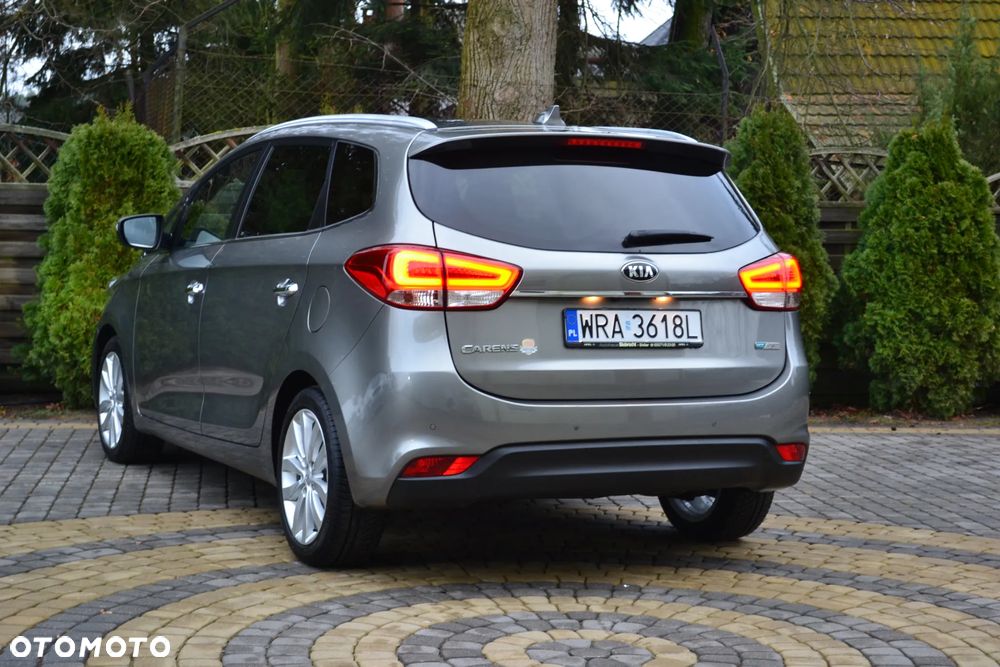 Kia Carens 1.7 CRDi Business Line 7os 7DCT - 16