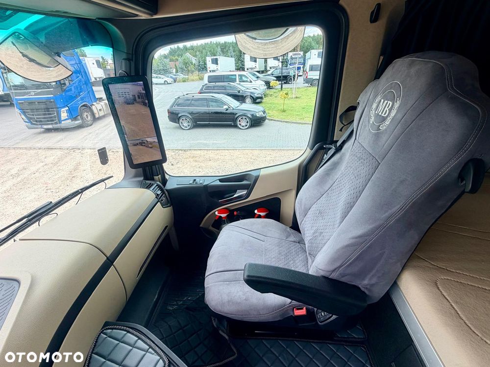 Mercedes-Benz ACTROS  1845 - 19