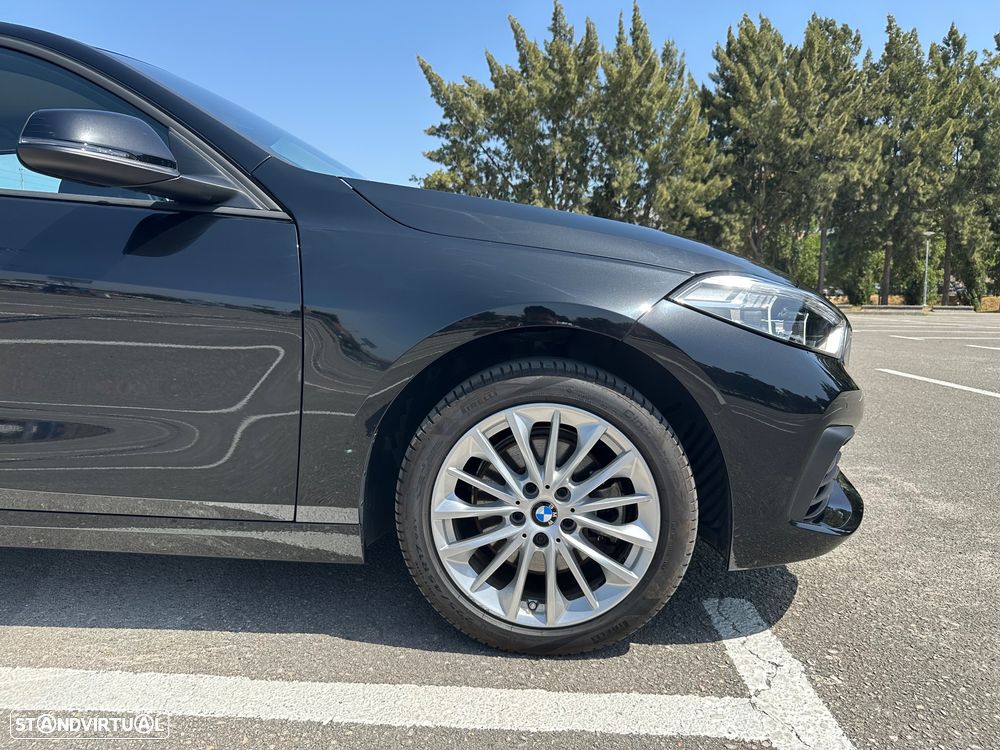 BMW 116 i Advantage — fotografia 26