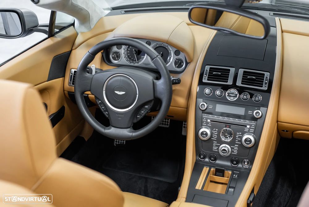 Aston Martin Vantage Roadster V8 Sportshift - 13