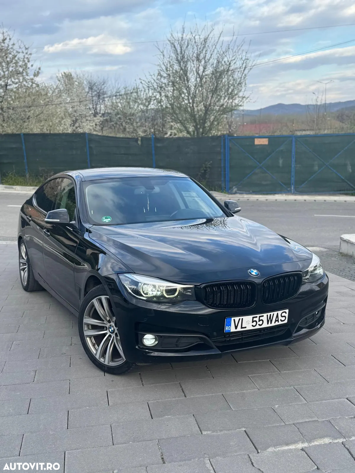 BMW Seria 3 320d GT xDrive AT - 11