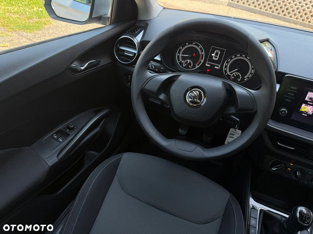 Skoda Fabia 1.0 Ambition - 7