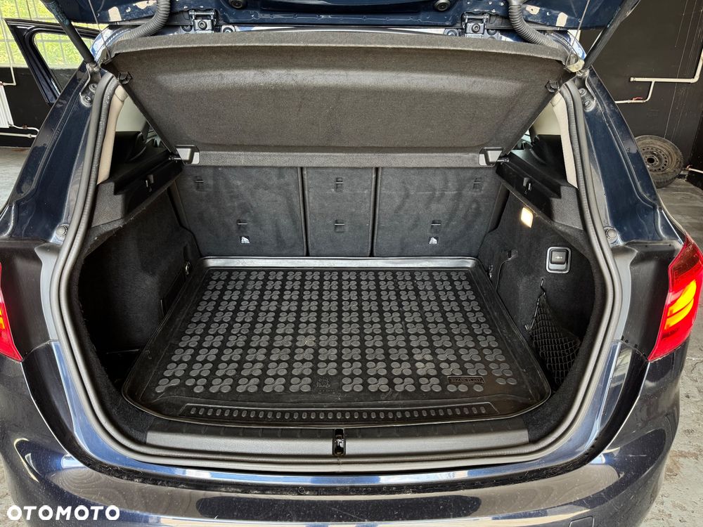 BMW Seria 2 220d GT Sport Line - 13