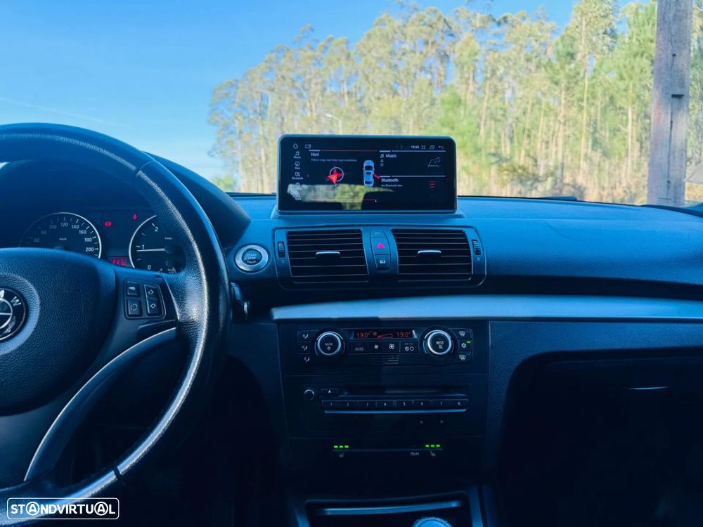 BMW 118 d Line Sport - 24