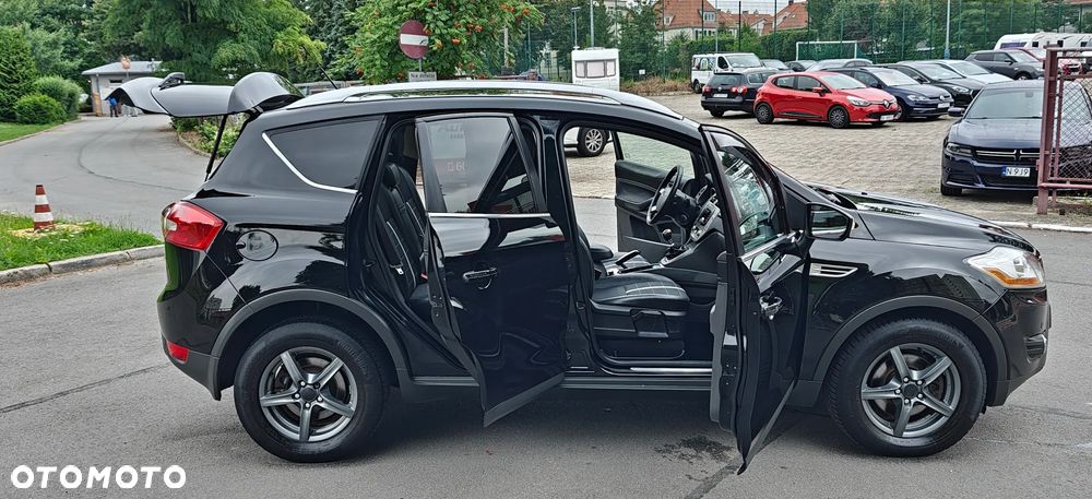Ford Kuga 2.0 TDCi 4x4 Titanium - 15