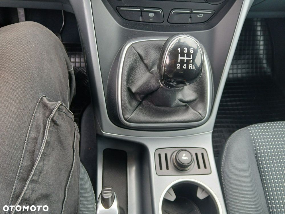 Ford C-MAX 1.6 Titanium - 23