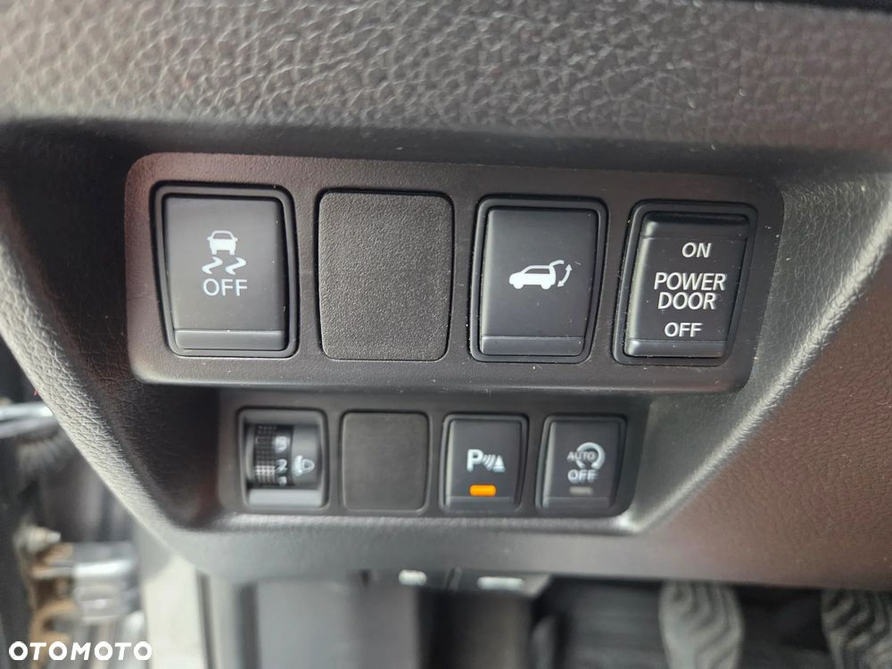 Nissan X-Trail - 26
